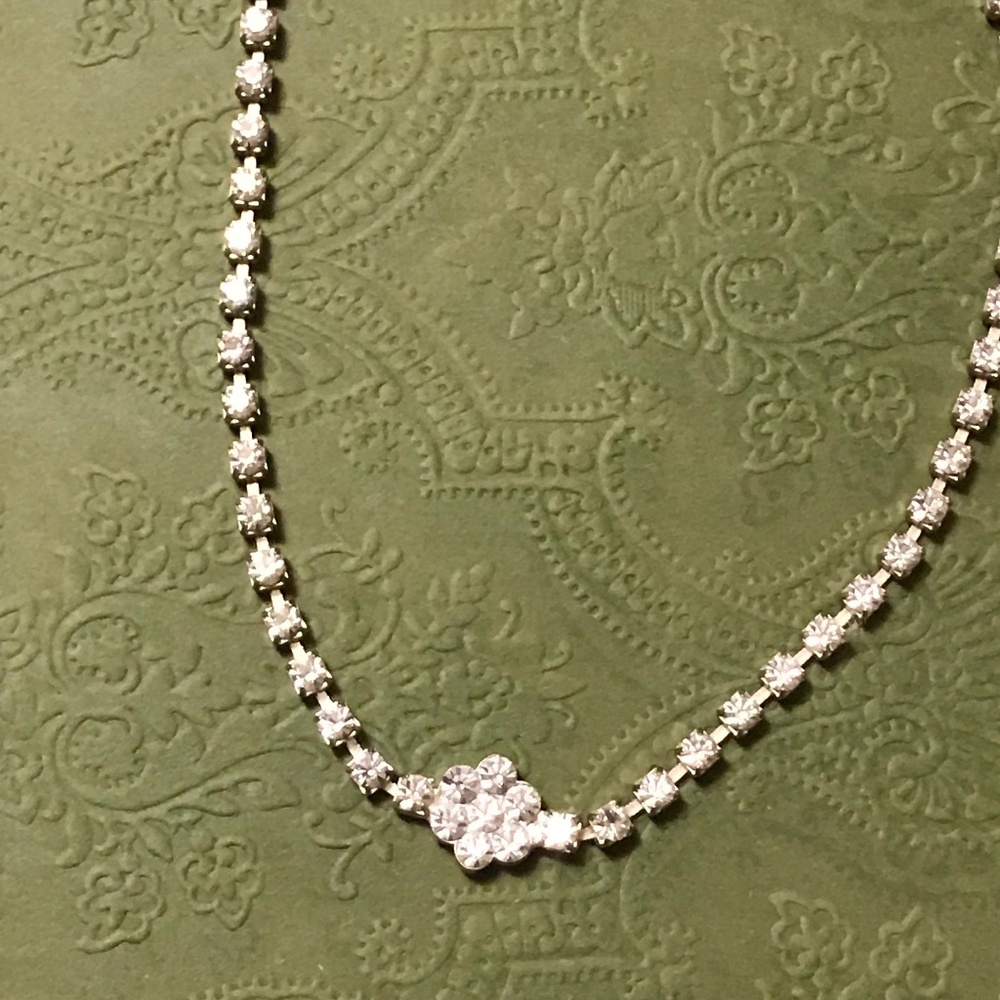 Necklace and Bracelet Set - rhinestones and silver tone - Picture 3 of 6